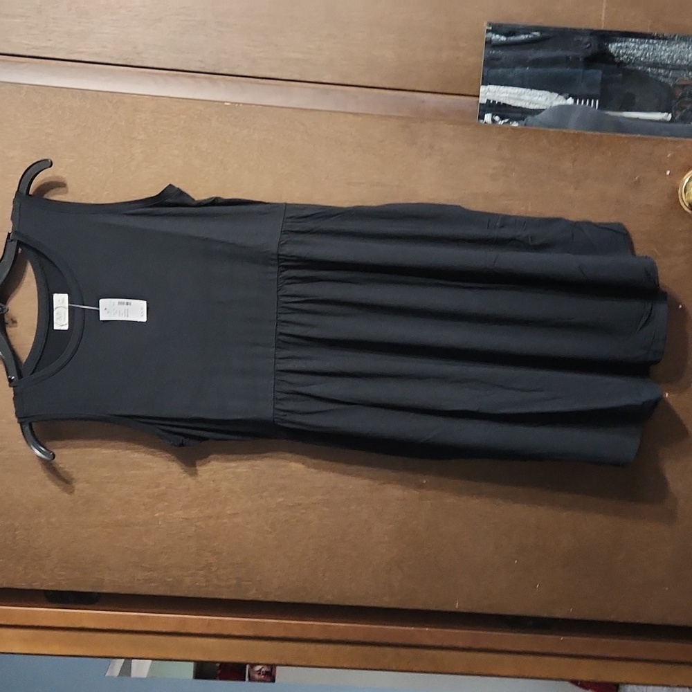 MAURICES 24/7 DRESS SIZE M ***NWT***